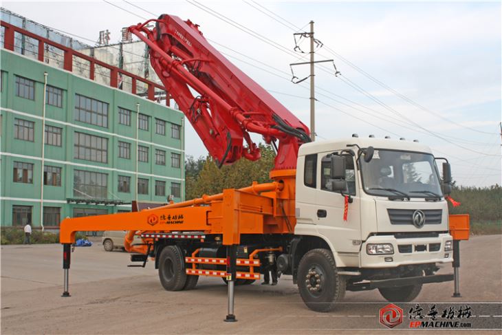 33m Concrete Boom Pump